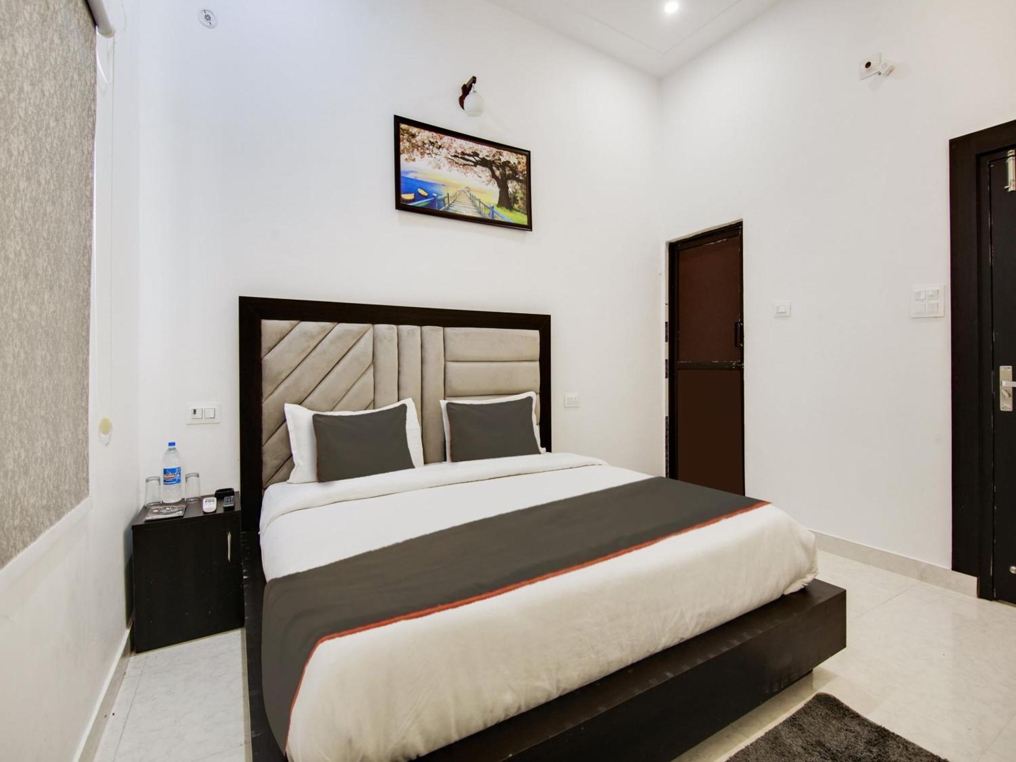 The Nines Hotel & Restro Nainital Extérieur photo
